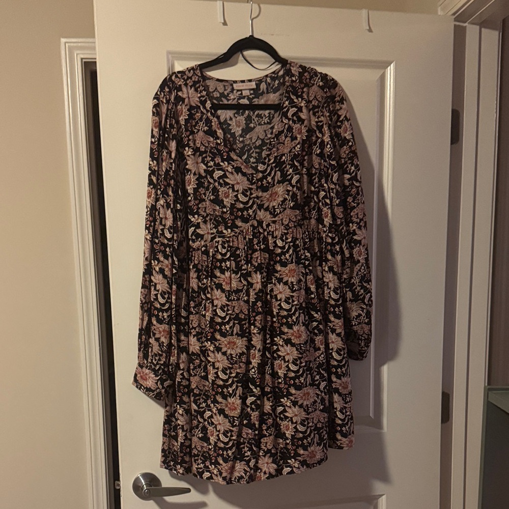 Knox Rose Black and Pink Floral Long Sleeve Dress